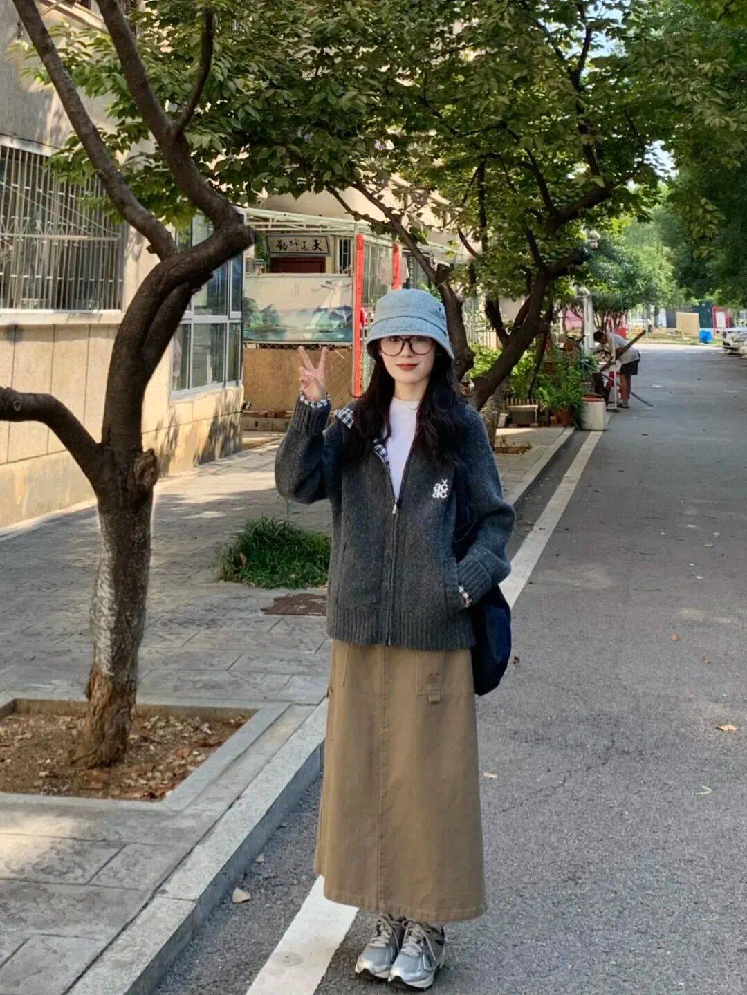工装裙示范组图二(搜狐时尚)